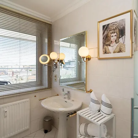 Penthouse F23 * Vesterland